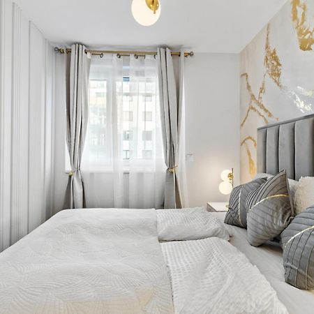 Modern Apartment I Parking I Vienna Esterno foto