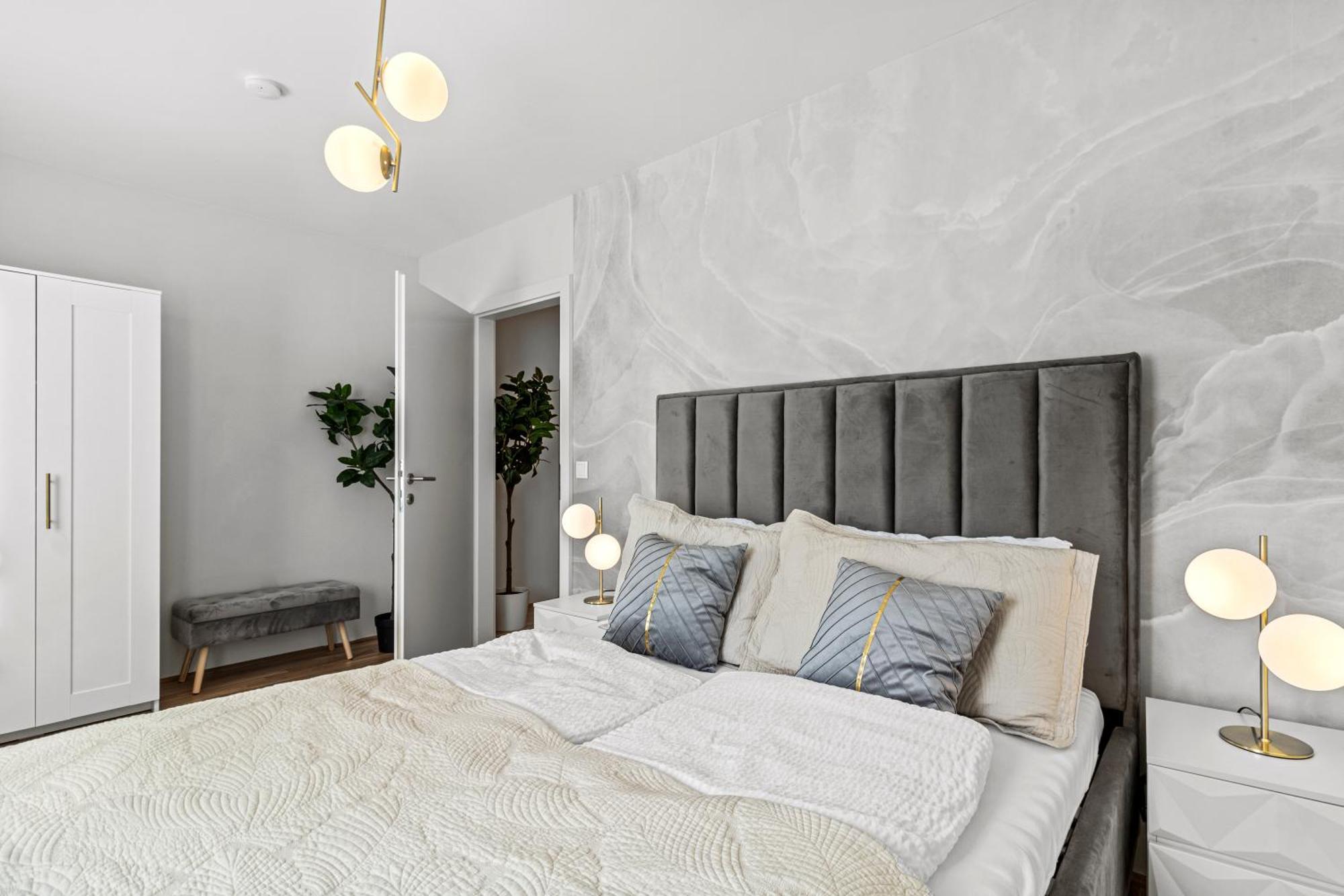 Modern Apartment I Parking I Vienna Esterno foto