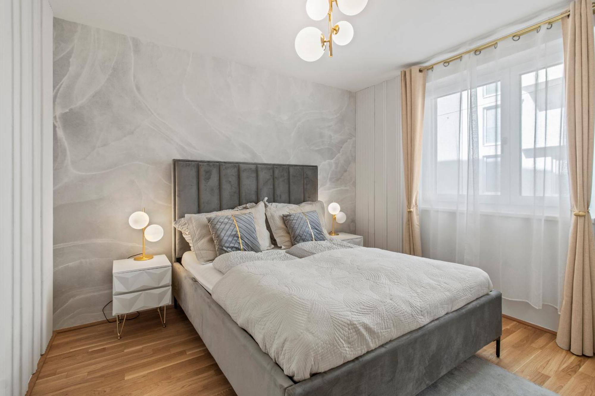 Modern Apartment I Parking I Vienna Esterno foto
